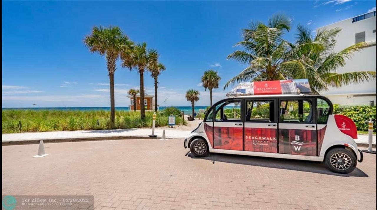 Studio 2Bed Beach Apmt With Amazing Views 30B Холандейл Бийч Екстериор снимка